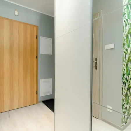 Nadrzeczna, Sun & Snow * 卡尔帕奇