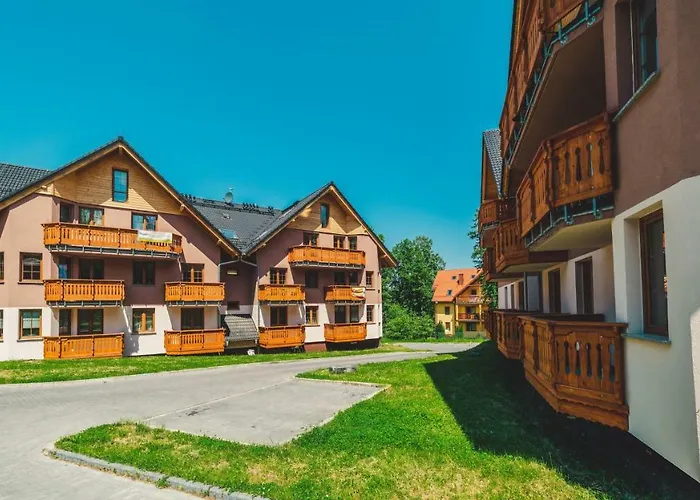 Nadrzeczna, Sun & Snow Karpacz